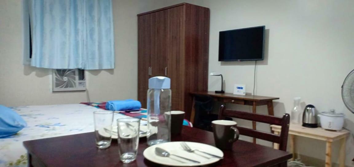 Your Holiday Home Lapu-Lapu City Exteriör bild