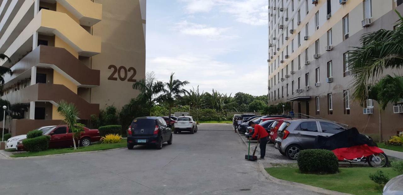 Your Holiday Home Lapu-Lapu City Exteriör bild